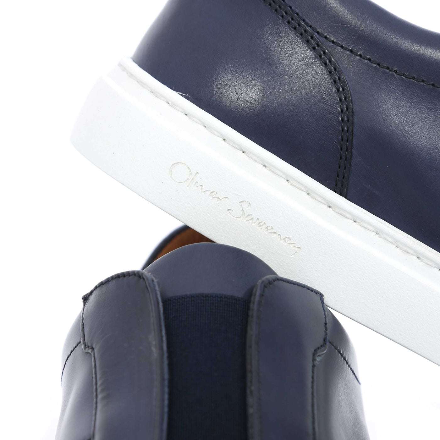 Oliver Sweeney Rende Trainer in Navy Logo