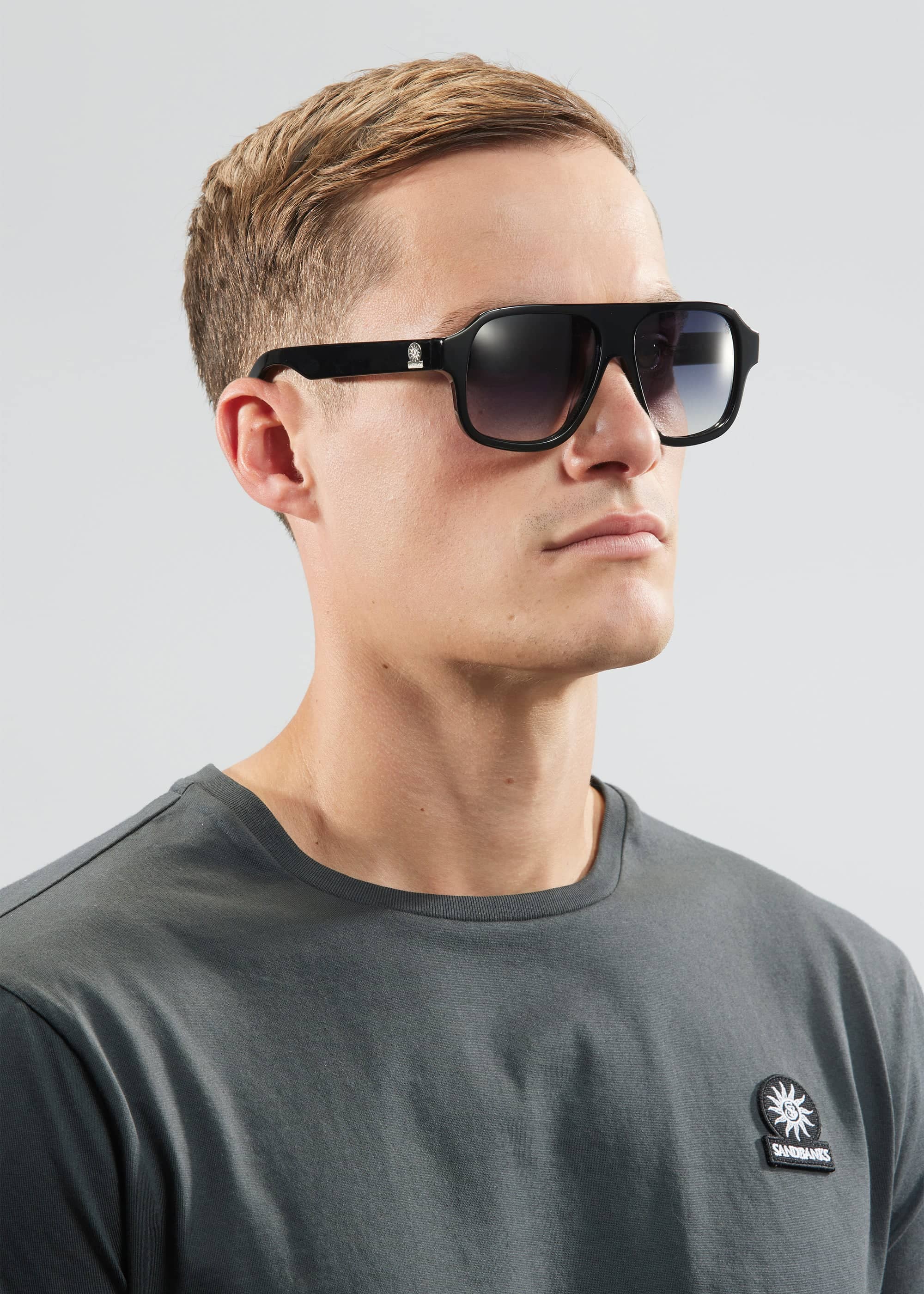 Sandbanks Vegas Sunglasses in Noir
