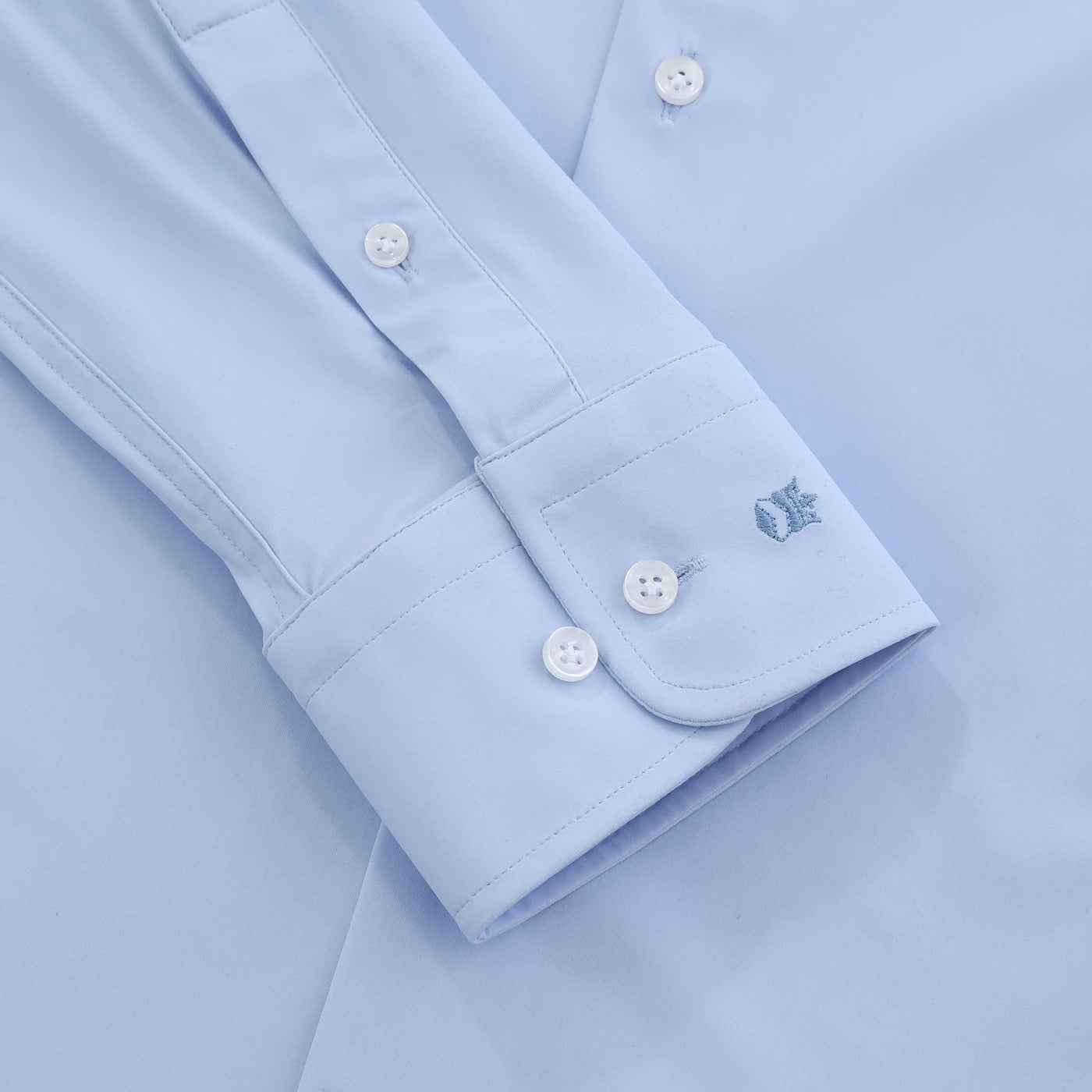 Thomas Maine Tech Luxe Stretch Shirt in Sky Blue Logo