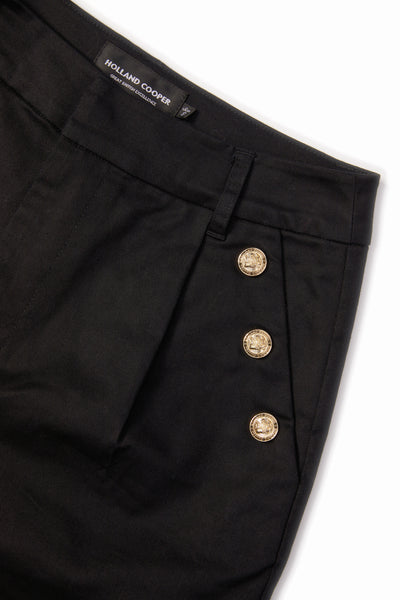 Holland Cooper Amoria Tailored Short in Black Detail