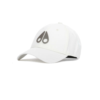 Moose Knuckles Logo Icon Cap in Plaster Off White