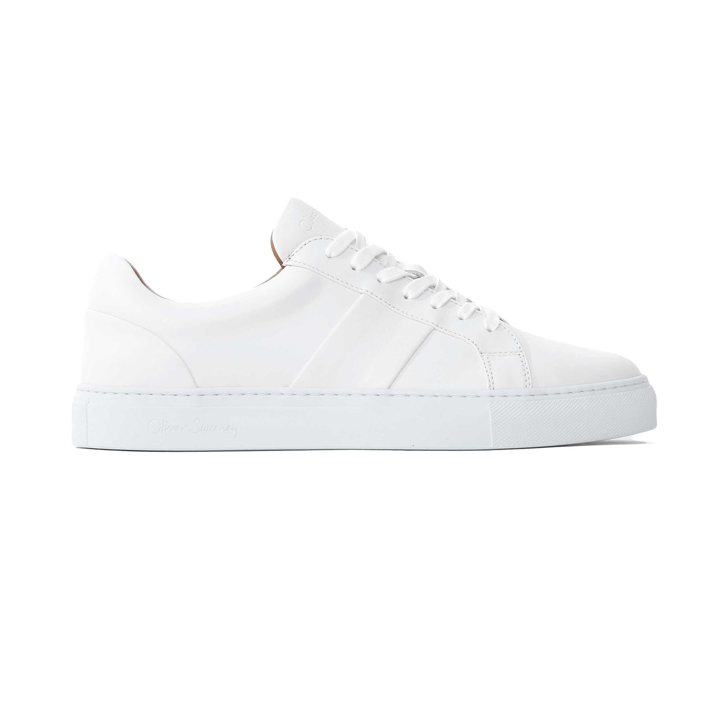 Oliver Sweeney Quintos Trainer in White