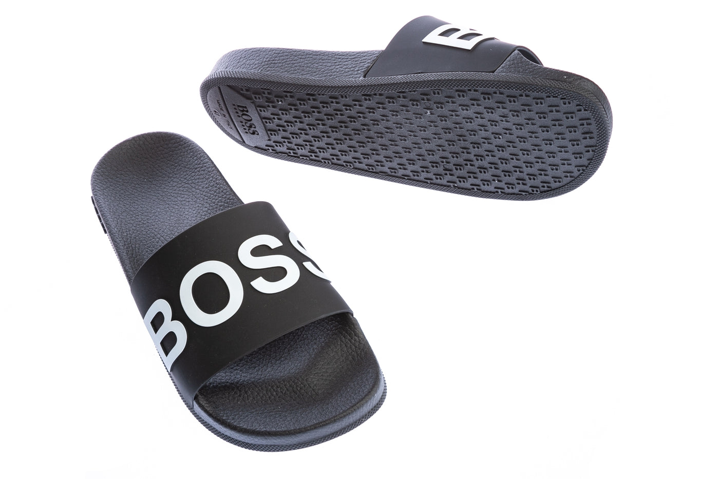 BOSS Bay_Slid Slide in Black & White